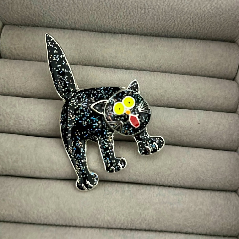 Cute Kitty Brooch